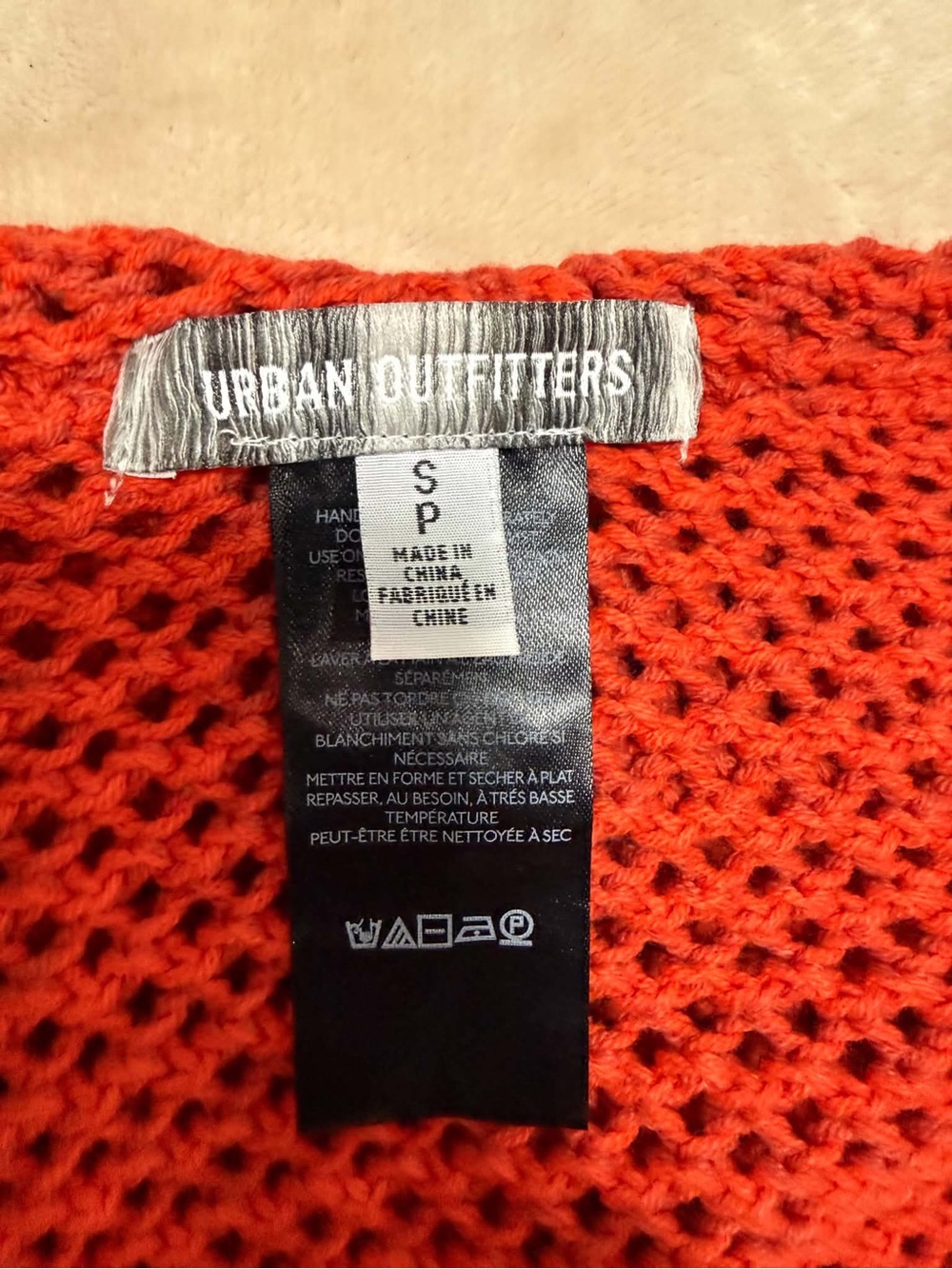 Urban outfitter Red Open-Front Knit Shrug Sweater - Women - Picture 4 of 5